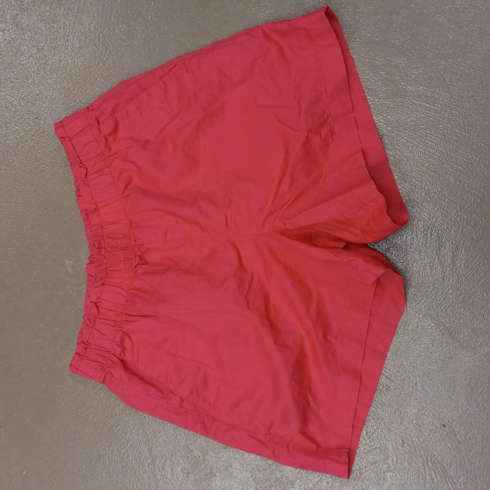 OLD NAVY COTTON, LIGHTWEIGHT, FUSCIA COLORED, POCKET, COMPFY SHORTS